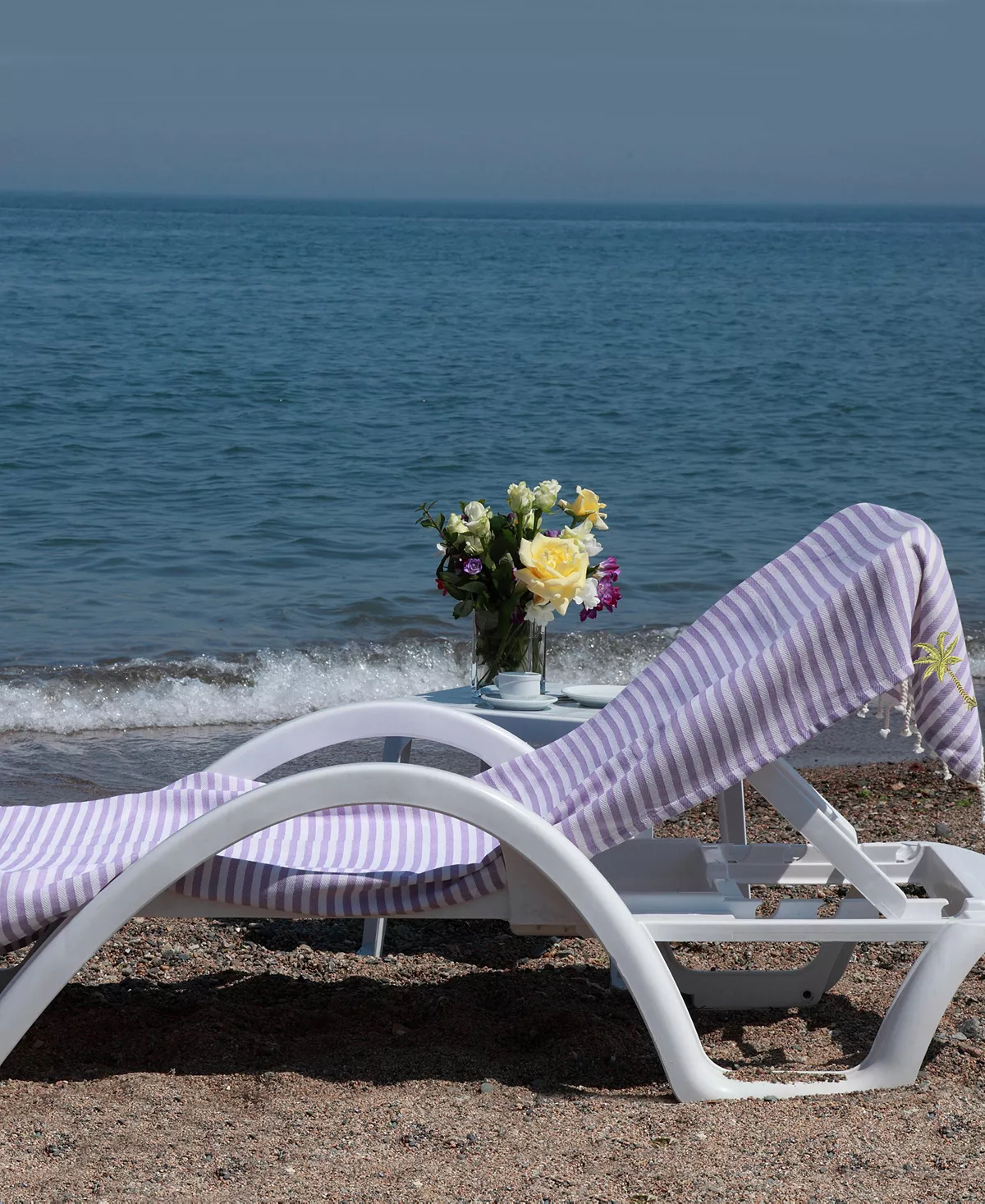 Linum Home Fun In The Sun Breezy Palm Tree Pestemal Beach Towel - Image 4