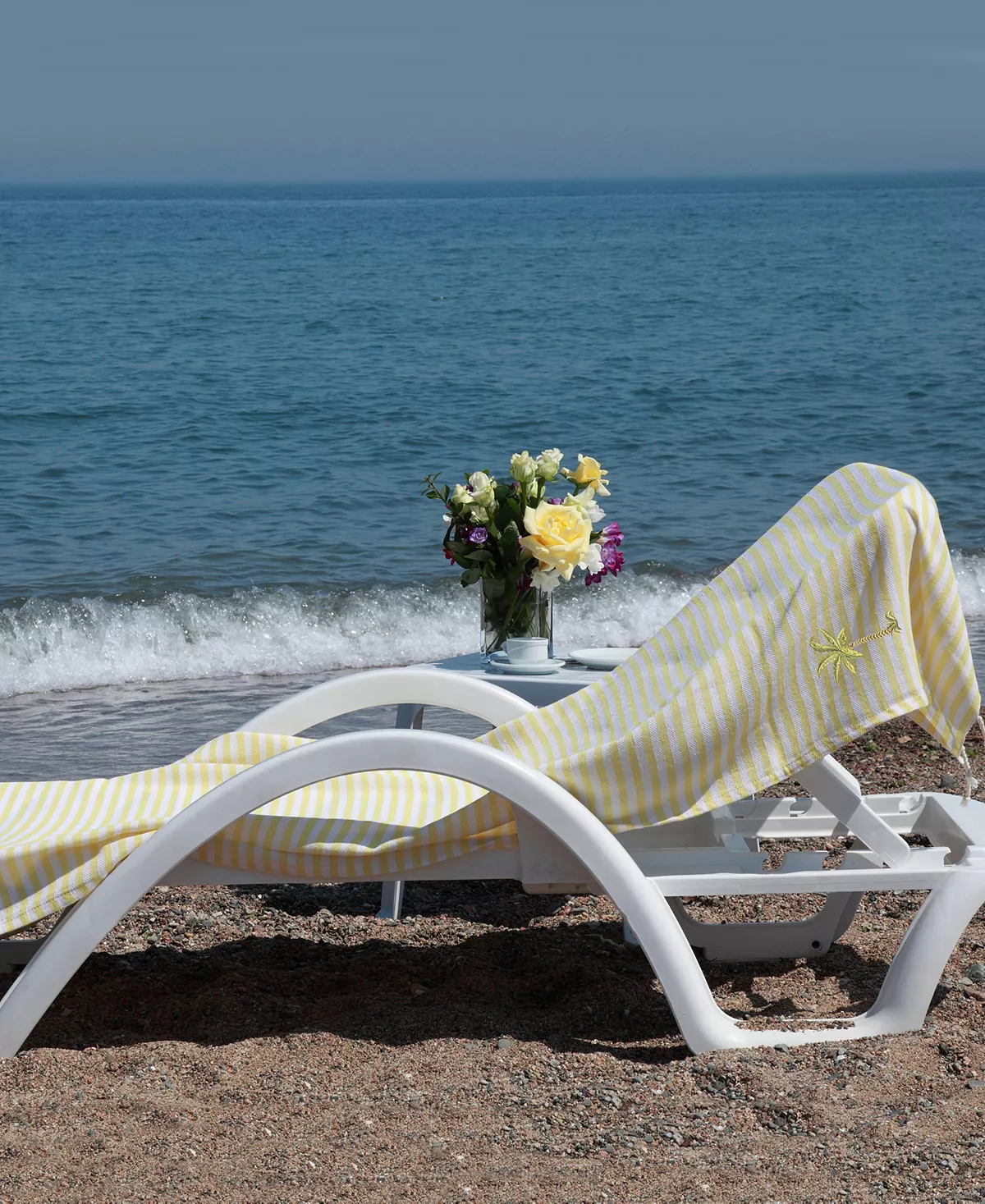 Linum Home Fun In The Sun Breezy Palm Tree Pestemal Beach Towel - Image 7