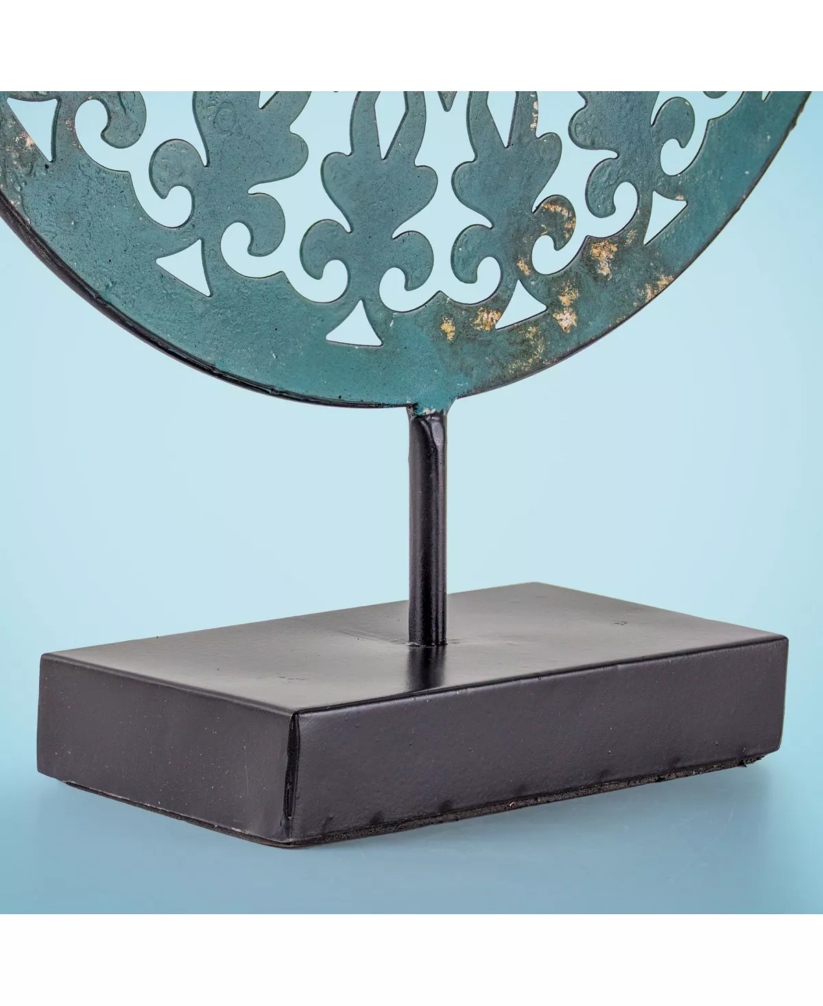 Crystal Art Gallery Merican Art Decor Medallion Sculpture On Stand Table Top Decor - Image 3