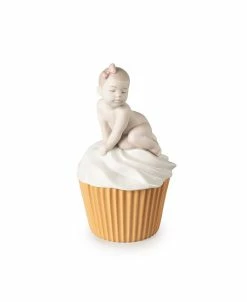 Lladró Collectible Figurine, My Sweet Cupcake Girl