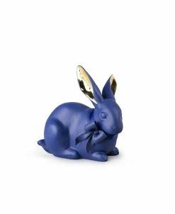 Lladró Collectible Figurine, Attentive Bunny