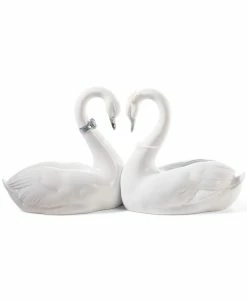 Lladró Lladro Collectible Figurine, Endless Love