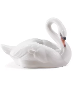 Lladró Collectible Figurine, Elegant Swan