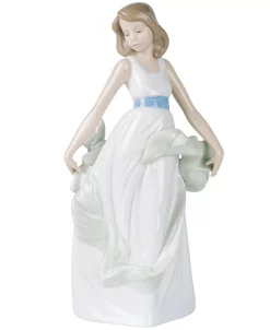 Lladró Nao By Lladro Walking On Air Collectible Figurine